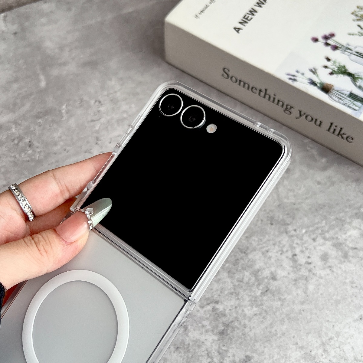 Funda Magnética Transparente F - Matte Frosted Case reseña y precio